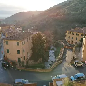 Casa Molino Calci