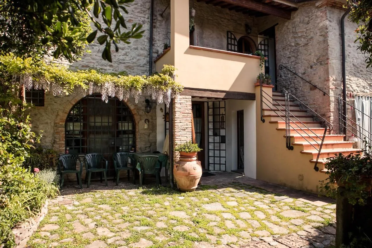 Social Garden Villa Calci